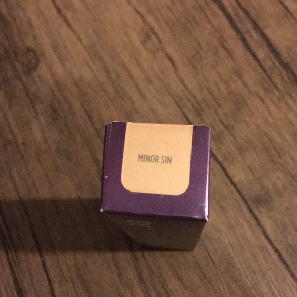Urban Decay Eyeshadow Primer Potion - Picture 2 of 2